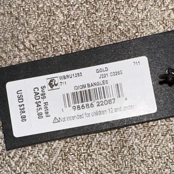 Kate Spade Gold Bangle Bracelet -Heart of Gold - Picture 2 of 5